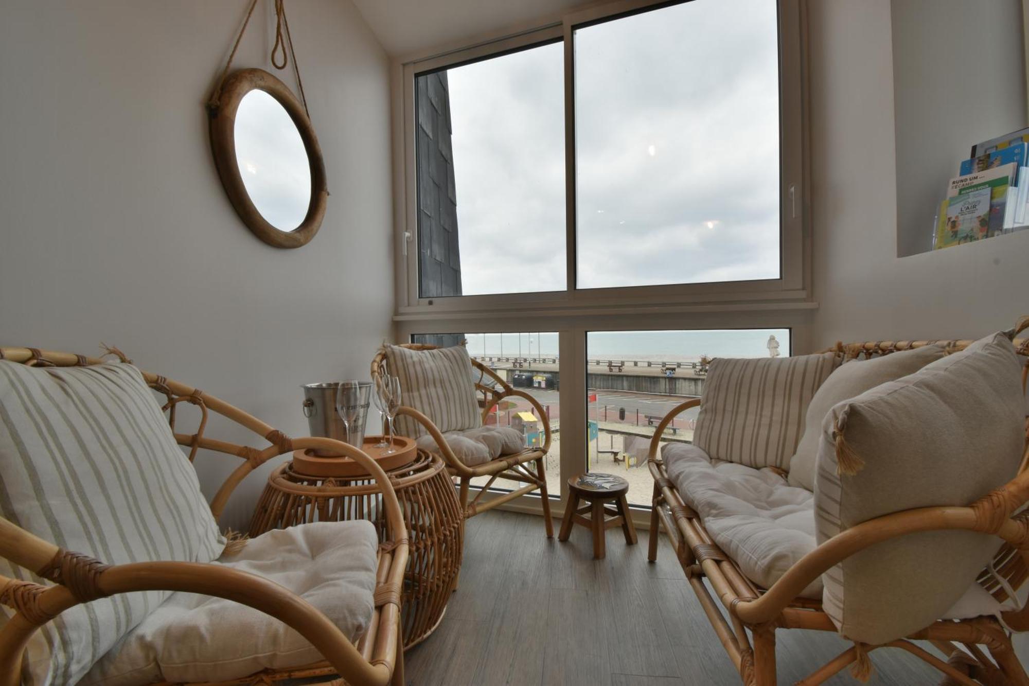 Appartement Renove Avec Vue Sur Mer A Fecamp ! Exterior foto